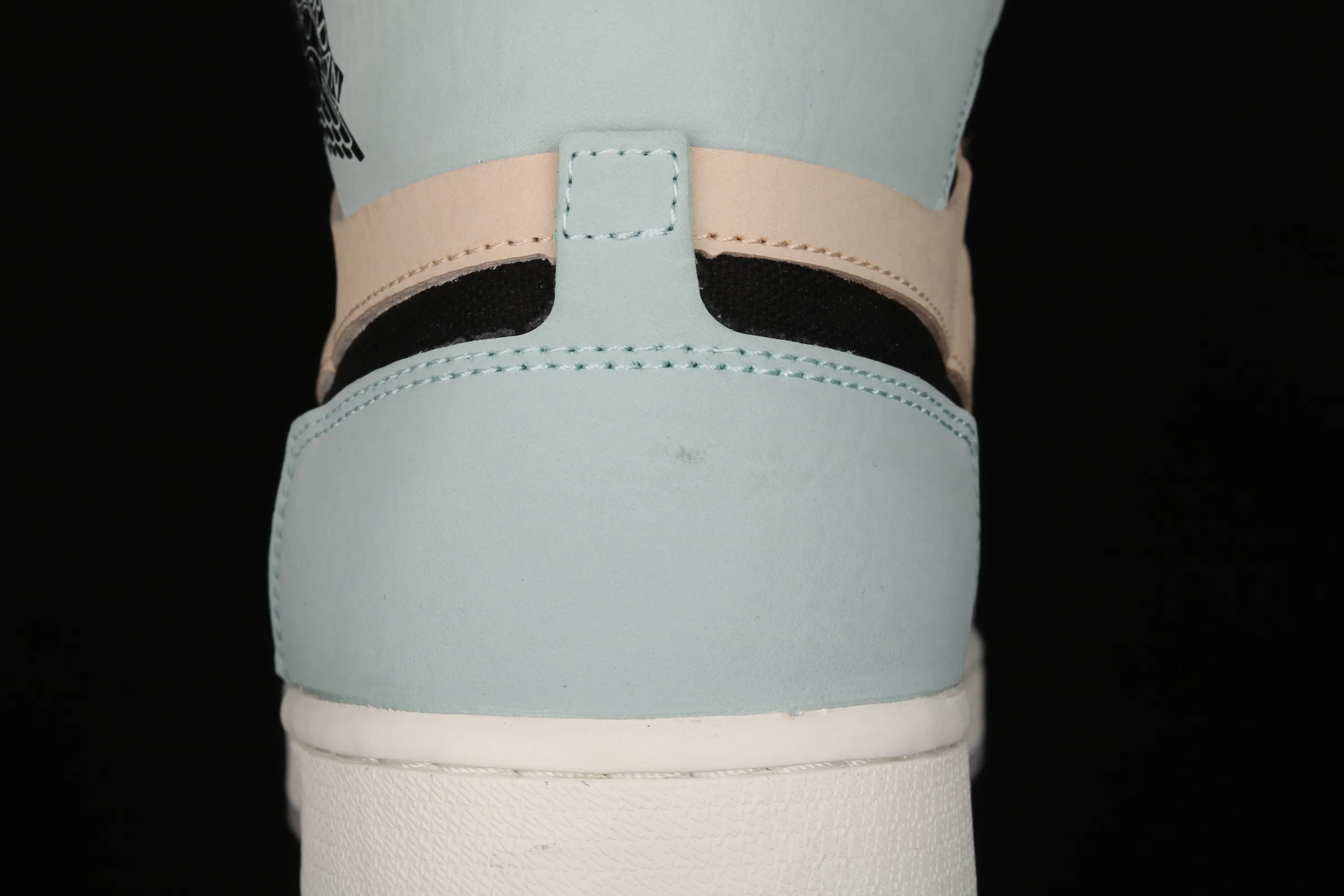 All categories Air Jordan Jordan series basketball shoes Air Jordan 1 High Z version Air Jordan 1 Zoom Air CMFT “Easter” AJ1 Joe 1 Macaron Easter Egg CT0979-101